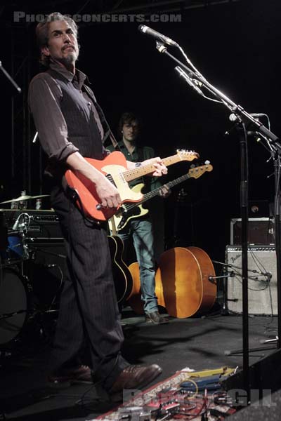 GIANT SAND - 2008-11-27 - PARIS - Point Ephemere - Howe Gelb